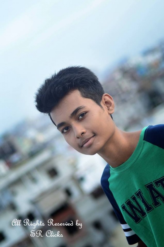 সামসাং নিয়ে এলো বাজারে কম দামে এক দারুন স্মার্টফোন