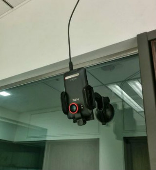 পুরাতন স্মার্টফোনের ক্যামেরাকে বানিয়ে ফেলুন সিকিউরিটি ক্যামেরা