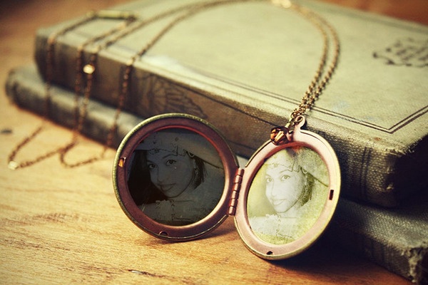 এবার নিজে নিজে বানান আপনার মোবাইল এর জন্য নিজের পছন্দ মত থিম