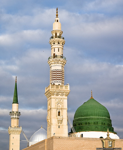 পবিত্র মাহে রমযানের উপলক্ষে টেকটিউনস পরিবারের সবাইকে আমার নিজের হাতের তৈরী সেহরী ও ইফতারের সময় সূচী উপহার দিলাম।