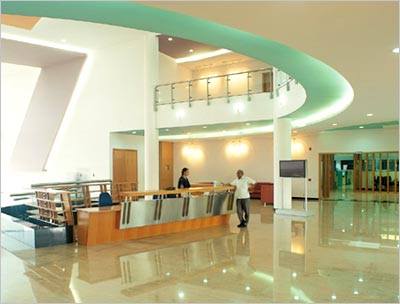 “ ইনফোসিস এ তিন মাস ”