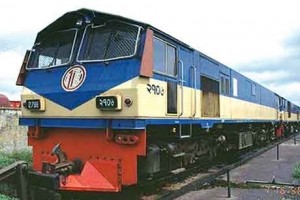 আর নয় দীর্ঘ লাইন-ট্রেনের টিকিট এখন অনলাইনে, ঘরে বসেই কিনুন