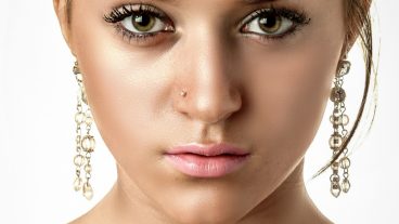 ফটোশপ টিউটোরিয়ালঃ ফটোশপ দিয়ে কিভাবে Skin Retouching করতে হয়