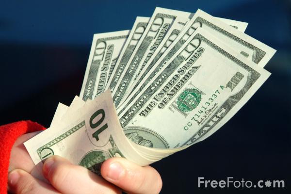 সাবধান!!!! অনলাইনে টাকা কামানোর নামে ভন্ডামি চলছে ।