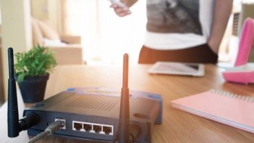 সিঙ্গেল ব্যান্ড রাউটার, ডুয়াল ব্যান্ড রাউটার, ট্রাই ব্যান্ড রাউটার—আপনি কোনটি কিনবেন? বিস্তারিত! (মেগাটিউন)