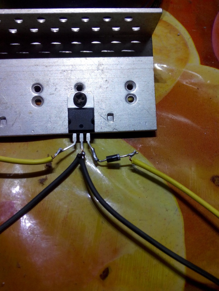 আসুন বিনামূল্যে বিদ্যুৎ ব্যবহার করি!!!