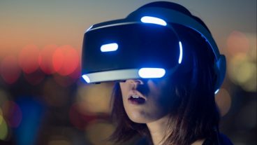 vive VR এর এপ্স থেকে ২০১৭সালের বাকি দিনগুলোতে যা ইনকাম হবে HTC তার ১০০% ই vive ডেভেলপারদের দেয়ার সিদ্ধান্ত নিয়েছে