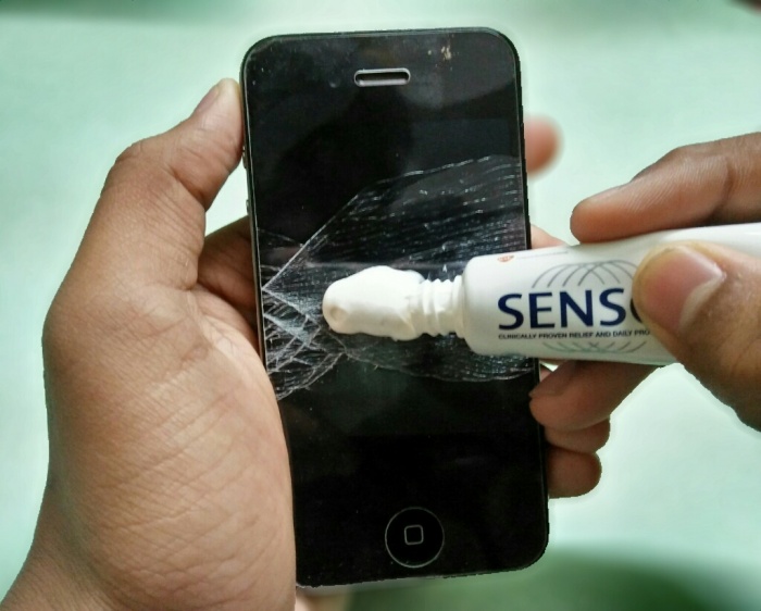 ফ্লুইট ছাড়া ই মুছে ফেলুন কলম এর কালি সাথে Permanent Marker এর কালি আরও অনেক কিছু