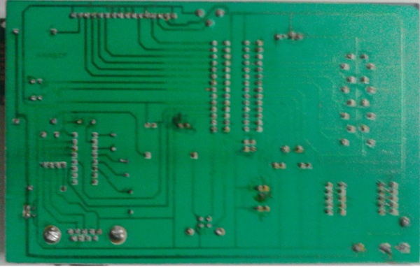 আপনাদের জন্য  ছোট্ট PIC Experiment Kit [For 28 pin] এবং PCB ডায়াগ্রাম  সহ