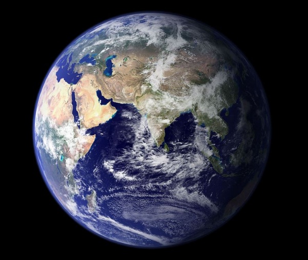 আপনি কি জানেন গ্রহ নক্ষত্র গোল কেন?