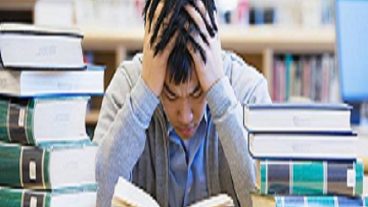 স্মৃতিশক্তিকে মজবুত করার কয়েকটি সহজ উপায়।