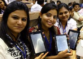 মাত্র ১২ শ’ রুপিতে ট্যাব