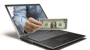 টুইন-ওয়ানঃ সোস্যাল নেটওয়ার্কিং উইথ ইনকাম