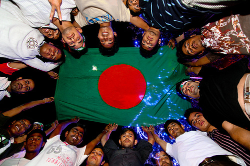 আসুন দেশের জন্য কিছু করি।