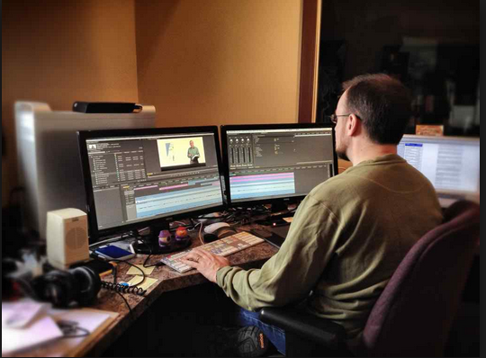 ধাপে ধাপে শিখুন ভিডিও এডিটিং (আজকে দ্বিতীয় পর্ব) সেরা ভিডিও ইডিটিং সফটওয়্যার গুলা নিয়ে আজকের পর্ব সাজানো! মিস করবেন কি?