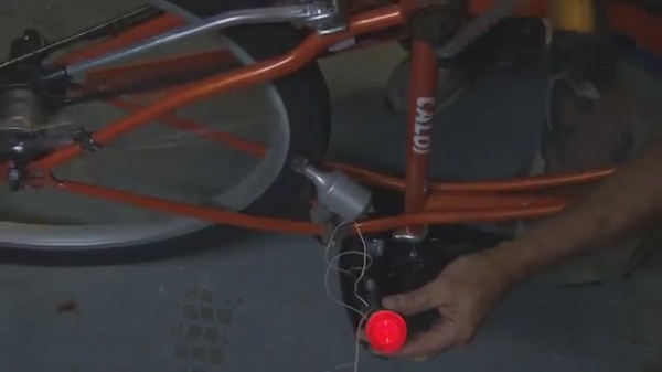 ৫ দিন বিদ্যুৎ না থাকলেও মোবাইলে চার্জ দিন ! তাও আবার সাইকেল দিয়ে।