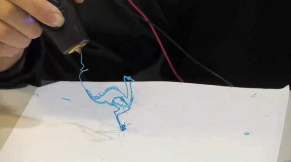 3D Printing Pen আপনার ছবি আকার ধারণাকে পালটে দেবে