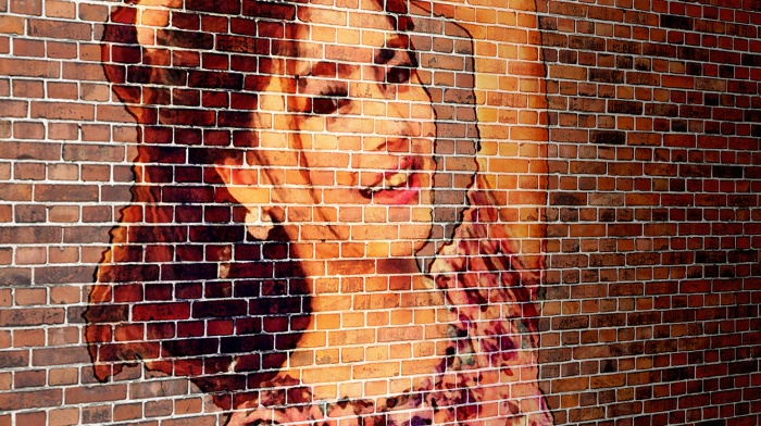 বানিয়ে নিন Brick wall portrait- ইটের দেয়ালে গেথে রাখুন আপনার পছন্দের ছবি