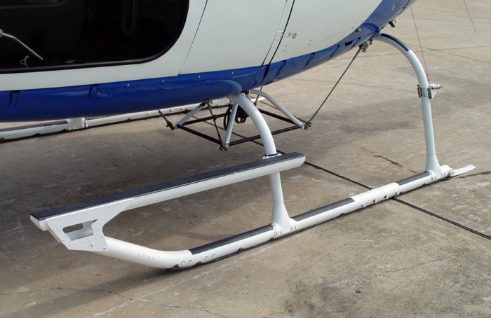Eurocopter-AS-350-Skids