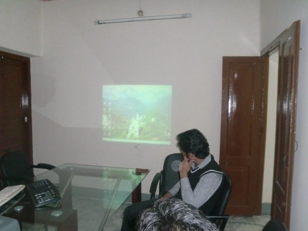 15833_105393002810328_100000188854496_134792_2377048_n