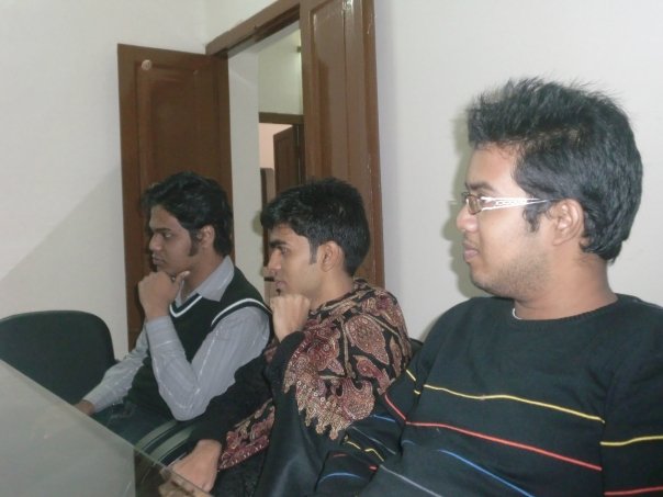 15833_105393012810327_100000188854496_134795_7177105_n