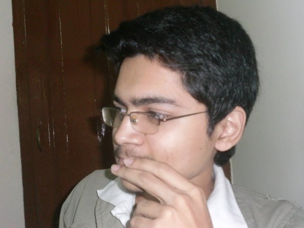 15833_105393016143660_100000188854496_134796_2557524_n