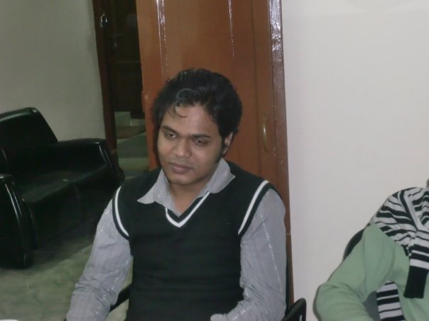 15833_105393046143657_100000188854496_134805_6171111_n