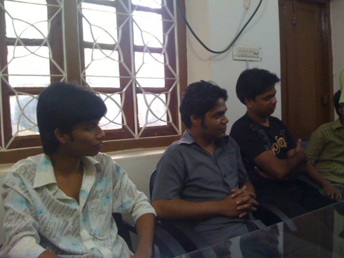 26332_109589035724058_100000188854496_237298_3257159_n