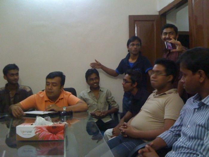 26332_109589039057391_100000188854496_237299_3290479_n