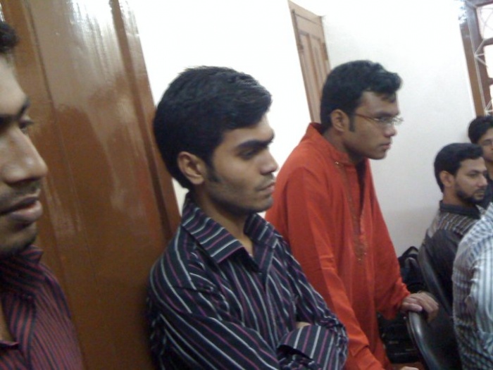 26332_109589095724052_100000188854496_237314_1896564_n