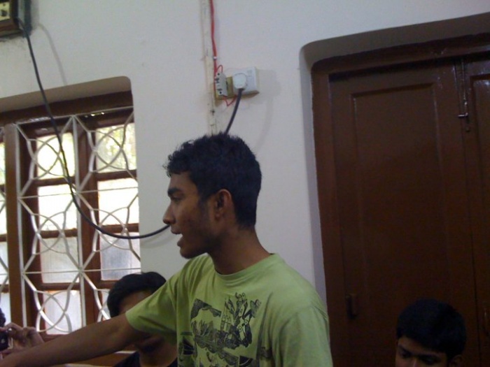 26332_109589112390717_100000188854496_237319_2663121_n