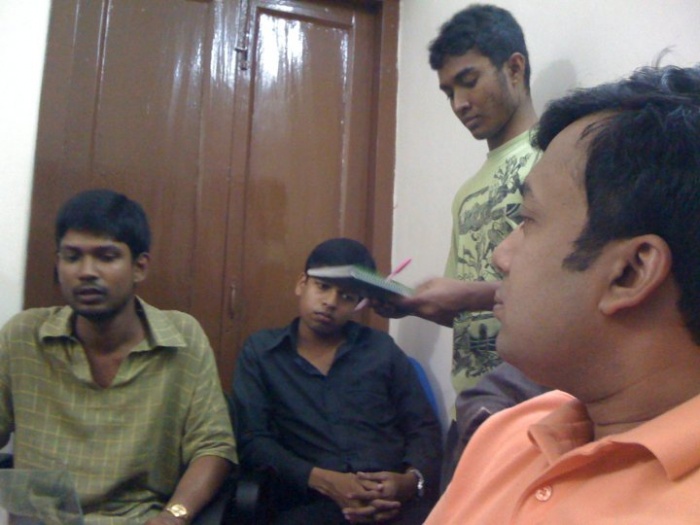 26332_109589135724048_100000188854496_237326_1164264_n