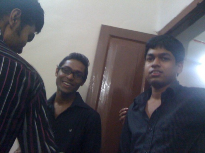 26332_109589172390711_100000188854496_237335_4875032_n