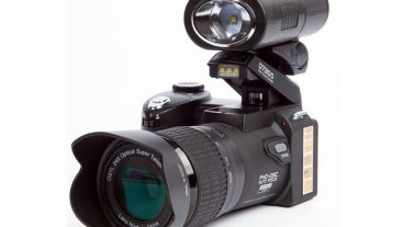 সেলফি /ফটো তোলার সময় পোজ দিতে পারছেন না?? বন্ধুরা বা গার্লফ্রেন্ড হাসাহাসি করে?? তাহলে এই টিউন টি আপনার জন্য। দেখে নিন কিভাবে বিভিন্ন স্টাইলে পোজ দিয়ে ফটো বা সেলফি তুলবেন।