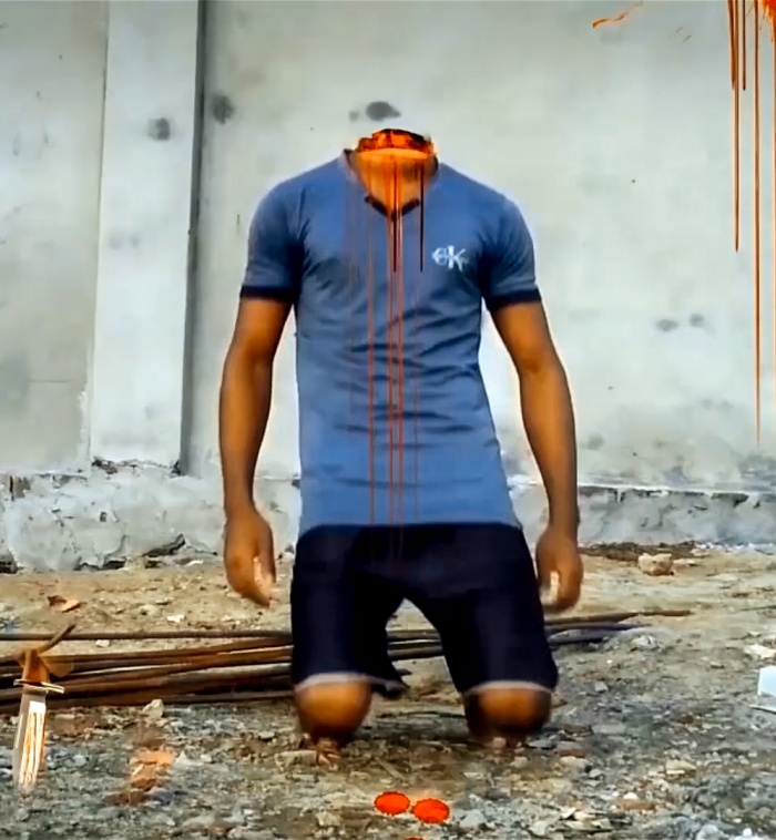 দেখুন ছেলেটি ছুরি দিয়ে কিভাবে নিজের গলা নিজ হাতে কাটে – Cut off head