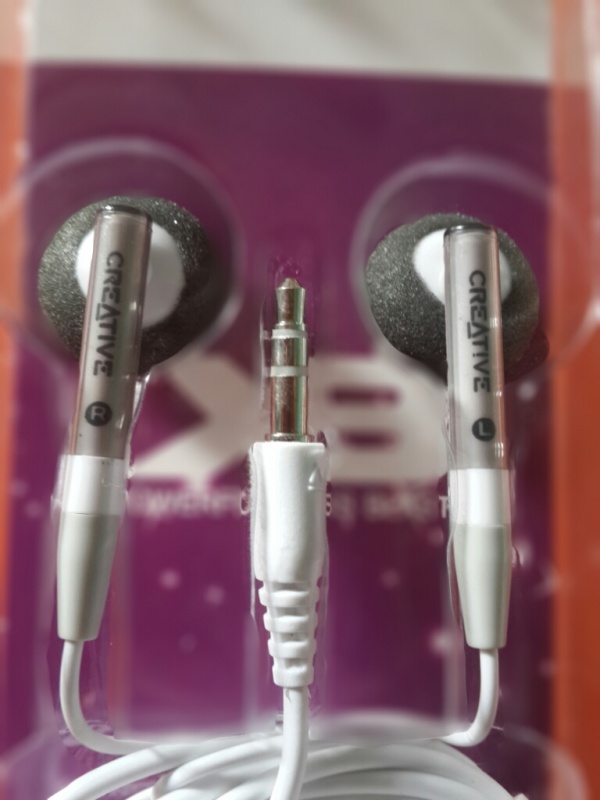 যারা অরিজিনাল হেডফোন এর অভাবে রয়েছেন তাদের জন্য এই টিউন