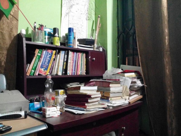 ফ্ল্যাশ ছাড়া ব্যাক ক্যাম