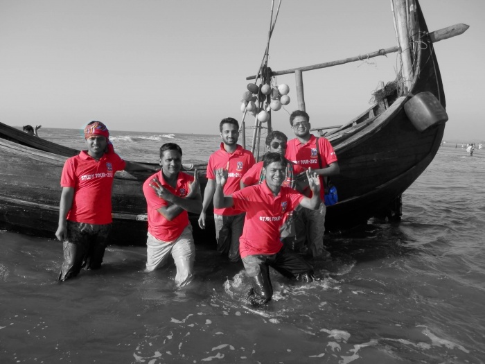 Photoshop দিয়ে আপনার ছবিতে সাদা কালো, আর রঙ্গিন, একত্রে ইফেক্ট দিন, চলুন দেখি কিভাবে করবেন??