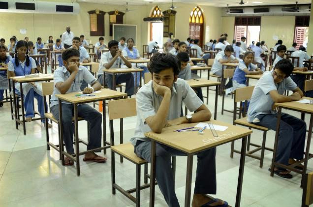 J.S.C এবং S.S.C ও H.S.C এর ফলাফল বের করুন আপনার এন্ড্রয়েড ফোনের ১ এমবির একটা এপস দিয়ে…