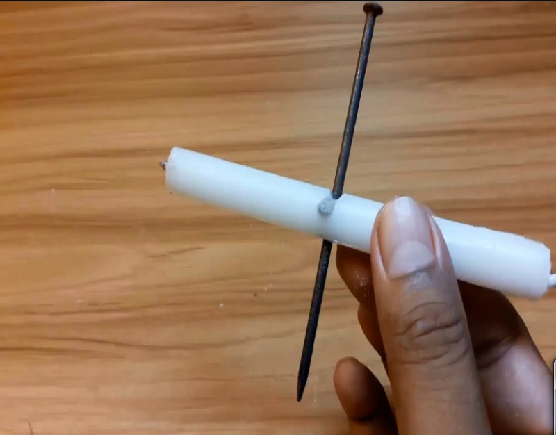 মোমবাতি ম্যাজিক ট্রিক্স