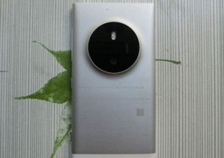 মাইক্রোসফট লুমিয়া ১০৩০ আসছে ৫০ মেগাপিক্সেল ক্যামেরা নিয়ে