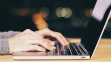 উইন্ডোজের জন্য কয়েকটি টুলস বা প্রোগ্রামস যেগুলো আপনাকে আপনার কাজে আরো দ্রুত এবং প্রোফেশনাল হতে সাহায্য করবে।