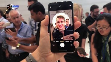 কেমন হল iPhone X ?? দেখে নিন আইফোন X এর প্রথম Review.