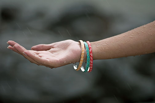 সকলের দৃষ্টি আকর্ষণ করছি, যদি কেউযানেন তাহলে যানিয়ে উপকৃত করুণ!!!!!!!!!