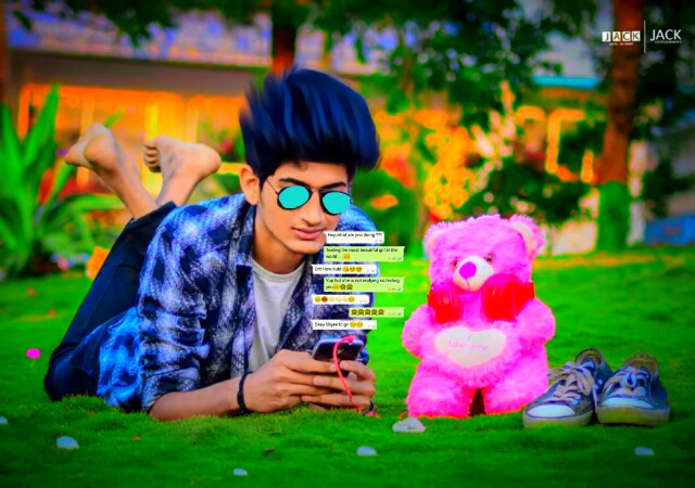 আপনার ছবির সুন্দর্যকে কয়েক গুণ বাড়িয়ে তুলুন PicsArt এপ্স দিয়ে।