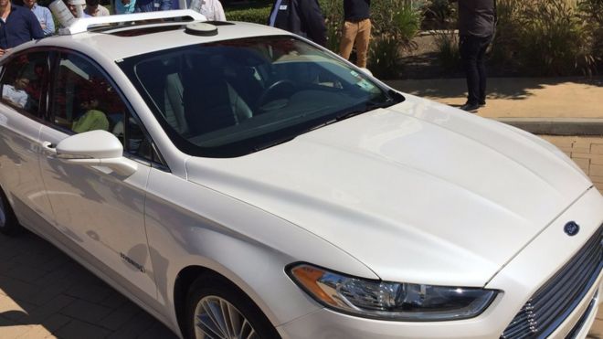 ২০২১ এ রাস্তায় “সেলফ ড্রাইভিং” কার নামাচ্ছে ফোর্ড