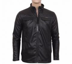 শীত ফ্যাশনে স্টাইলিশ জ্যাকেটের আনকমন কালেকশন!