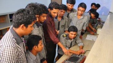 SSC পরীক্ষা দিয়েই চাকরির সুযোগ!