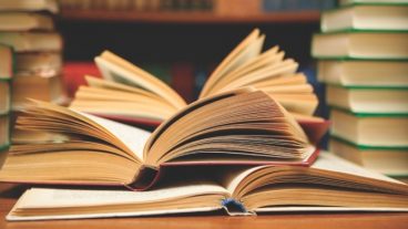 প্রকাশের আগেই পিনাকী ভট্টাচার্যের বইয়ের বিরুদ্ধে ষড়যন্ত্রের তত্ত্ব!!