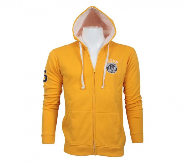 ফ্যাশন সচেতন তরুণ-তরুণীদের জন্য হুডি